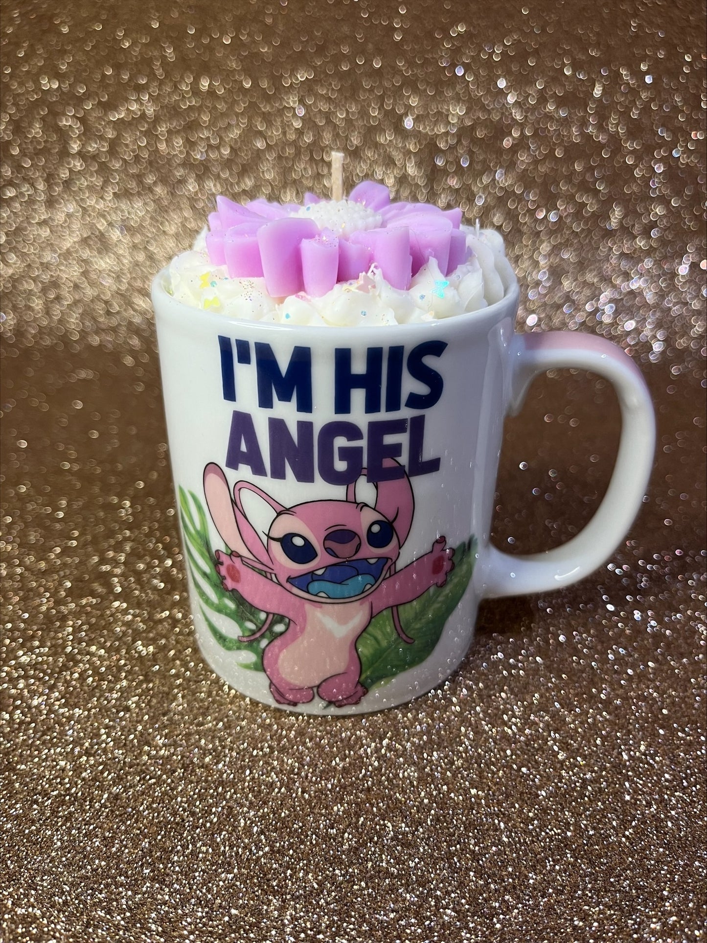 Lilac scented Angel mug